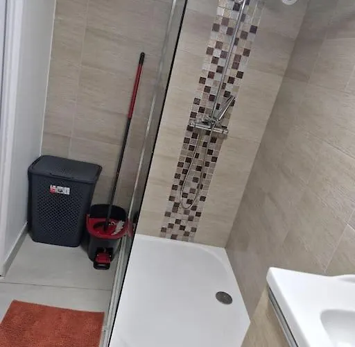 Hébergement de vacances Lumineuse Avec Jardin *