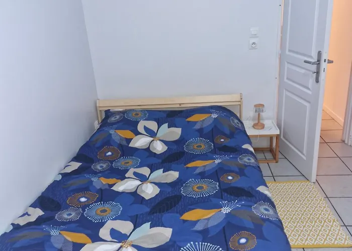 Hébergement de vacances Lumineuse Avec Jardin Valenciennes