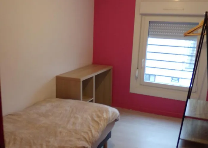 Holiday home Lumineuse Avec Jardin *